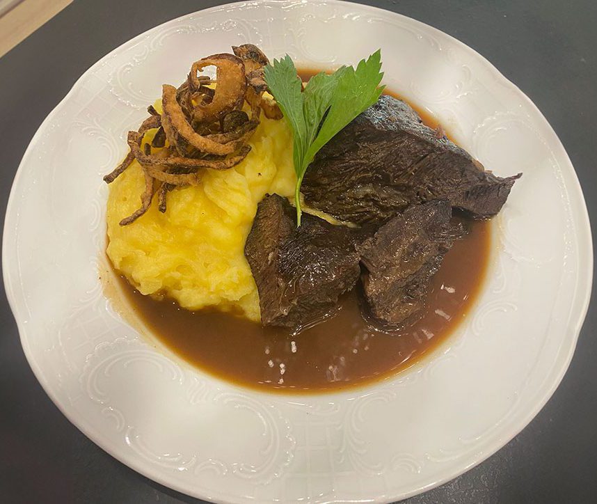 Geschmortes Rinderwangerl